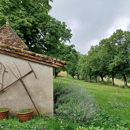 Bed and Breakfast Domaine L'Esprit D'Antan Villeneuve-sur-Lot Exterior foto