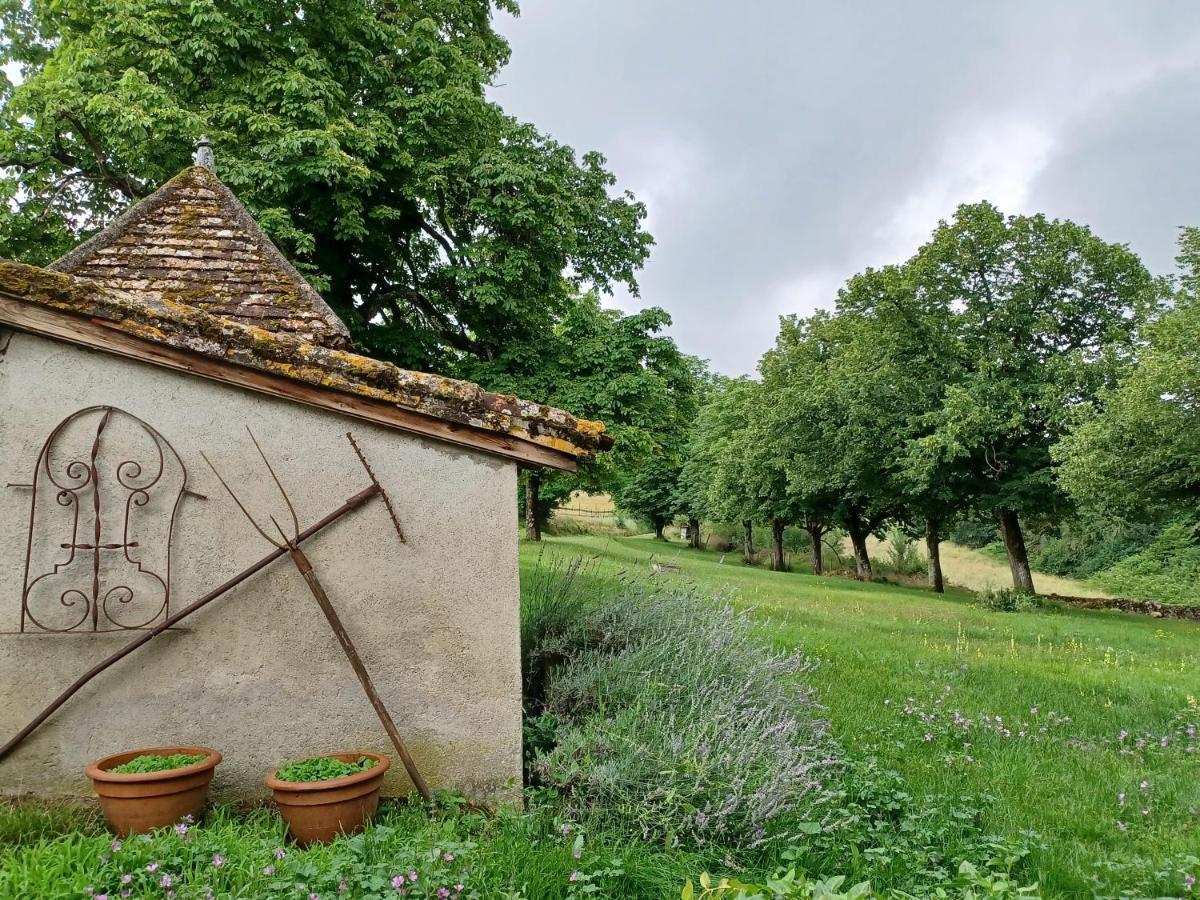 Bed and Breakfast Domaine L'Esprit D'Antan Villeneuve-sur-Lot Exterior foto