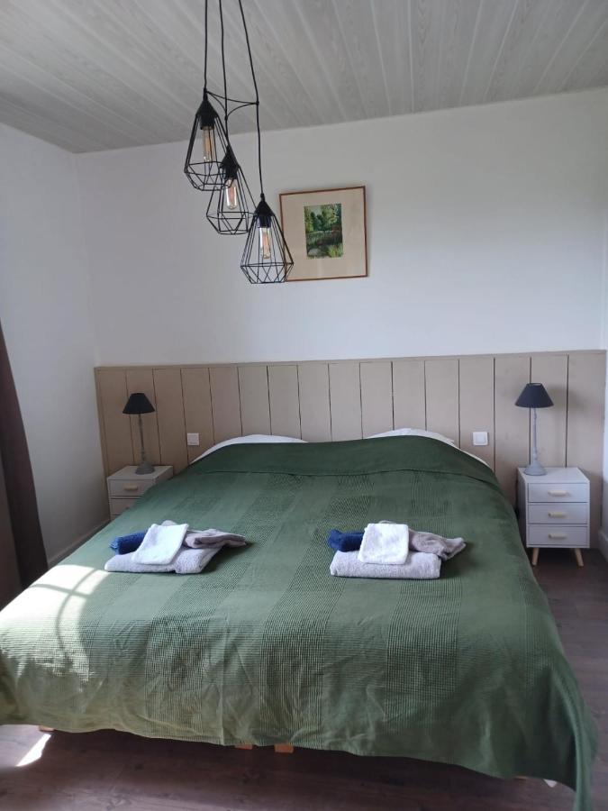 Bed and Breakfast Domaine L'Esprit D'Antan Villeneuve-sur-Lot Exterior foto
